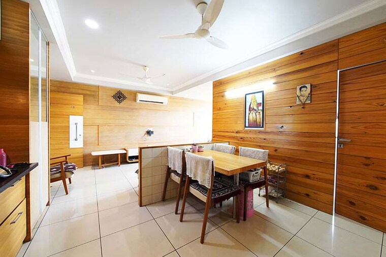 Team Area, ognaj 2 Bedroom 135 Sq.Yd. Apartment In Ognaj Ahmedabad 10505684