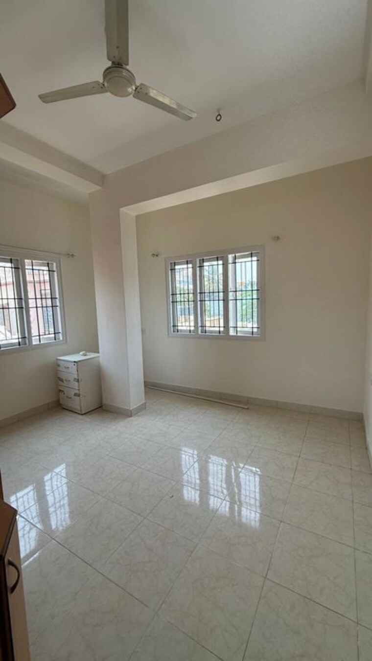 Room, alpine-homes 2.5 Bedroom 1400 Sq.Ft. Apartment In Kammanahalli Bangalore 10505689
