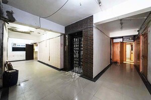   Office Space at Memnagar – for Sale
