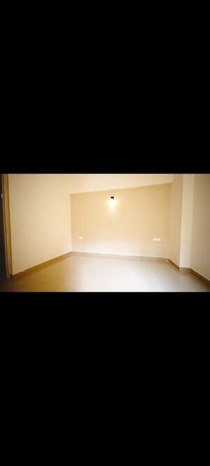 Room in 3 BHK Apartment at Mittal Rajnagar Residency, Raj Nagar Extension – for Sale
