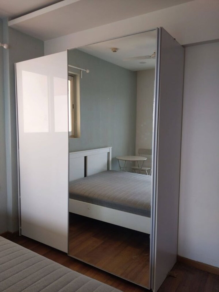 Room, golf-edge 2.5 Bedroom 1717 Sq.Ft. Apartment In Gachibowli Hyderabad 10505770