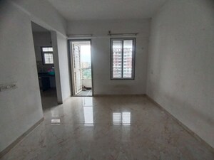 Room in 1 BHK Apartment at RS Kalpvruksh, Vadgaon Budruk – for Rent
