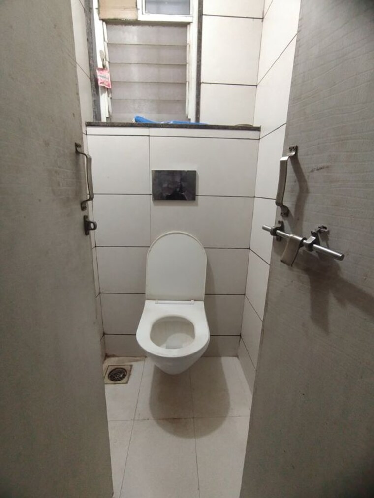 Bathroom, rs-kalpvruksh 1 Bedroom 600 Sq.Ft. Apartment In Vadgaon Budruk Pune 10505791