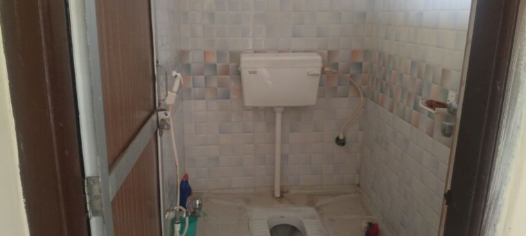 Bathroom, harmu 2 Bedroom 927 Sq.Ft. Apartment In Harmu Ranchi 10505779