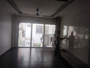 Room in 2 BHK Builder Floor at Sector 45 – for Rent
