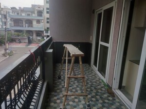 Balcony in 2 BHK Builder Floor at Sector 45 – for Rent