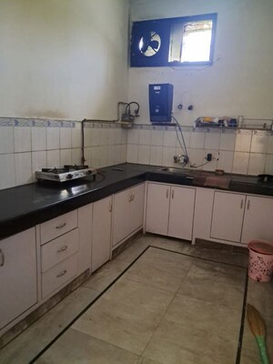 Kitchen in 2 BHK Builder Floor at RWA Apartments Sector 50, Sector 50 – for Rent
