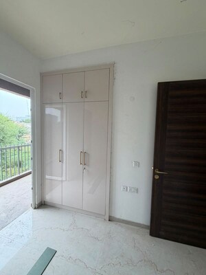 3.5 BHK Apartment For Rent in Smart World Orchard, Sector 61