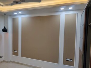 Room in 3 BHK Builder Floor at Chittaranjan Park – for Rent
