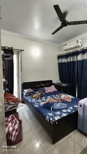 Bedroom in 2 BHK Apartment at Gaur City 7th Avenue, Sector 4 Greater Noida – for Rent