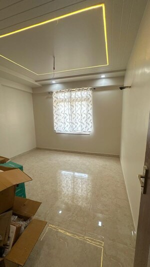 Room in 3 BHK Apartment at MRG Altura II, Sunder Nagar – for Rent