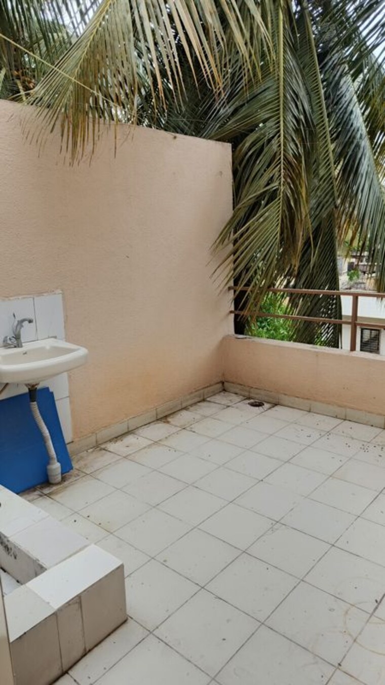 Balcony, parvati industrial estate 3 Bedroom 1200 Sq.Ft. Apartment In Parvati Industrial Estate Pune 10505896