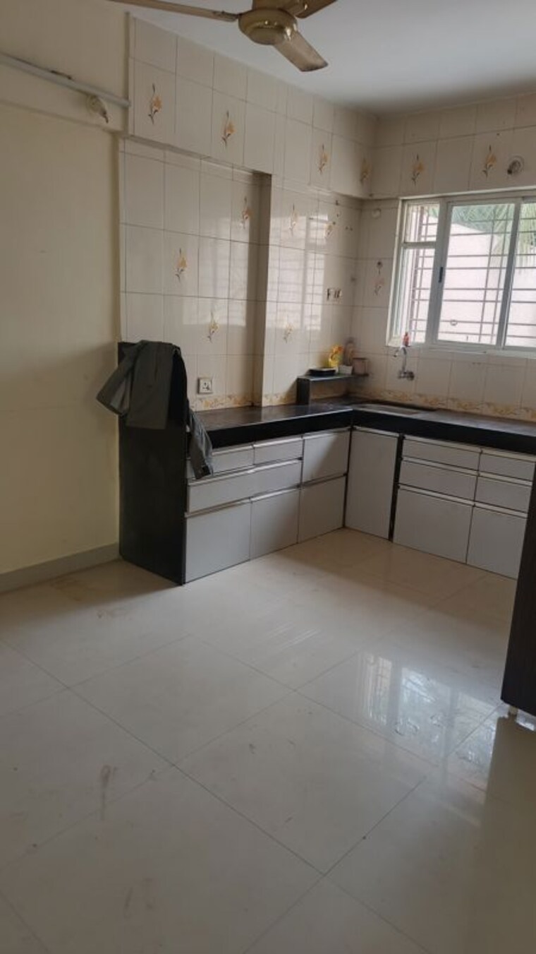Kitchen, parvati industrial estate 3 Bedroom 1200 Sq.Ft. Apartment In Parvati Industrial Estate Pune 10505896