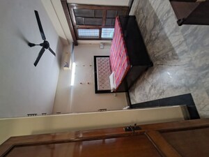 Furnished Amenities in 3 BHK Builder Floor at Malviya Nagar – for Rent