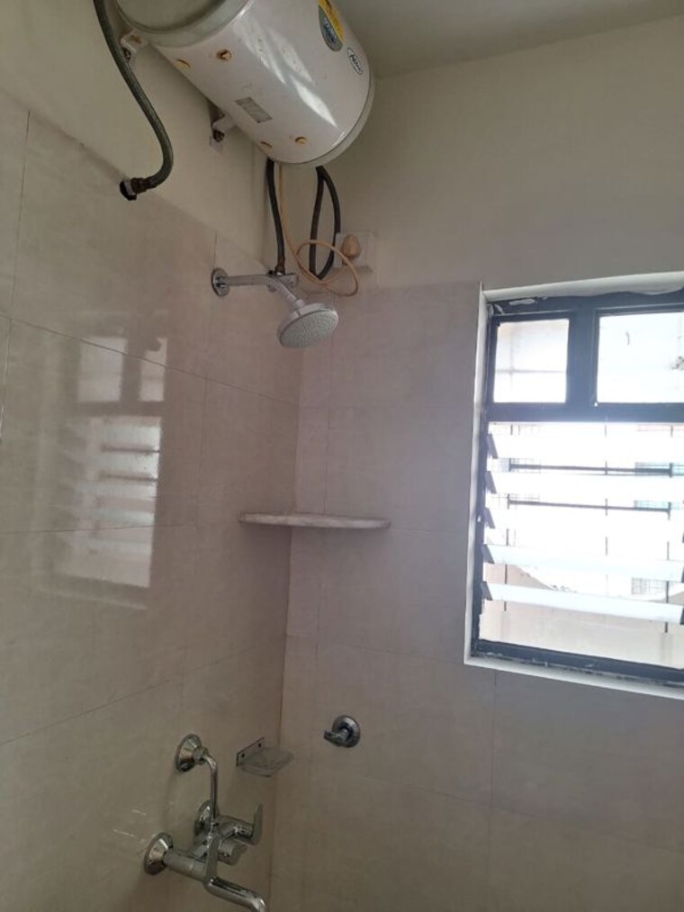 Bathroom, mont-vert-avion 2 Bedroom 850 Sq.Ft. Apartment In Pashan Pune 10505923