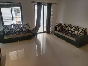 Living Room in 2 BHK Apartment at Shubham Apartment, Baner – for Rent