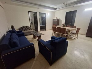 Living Room in 3 BHK Builder Floor at Sector 45 – for Rent