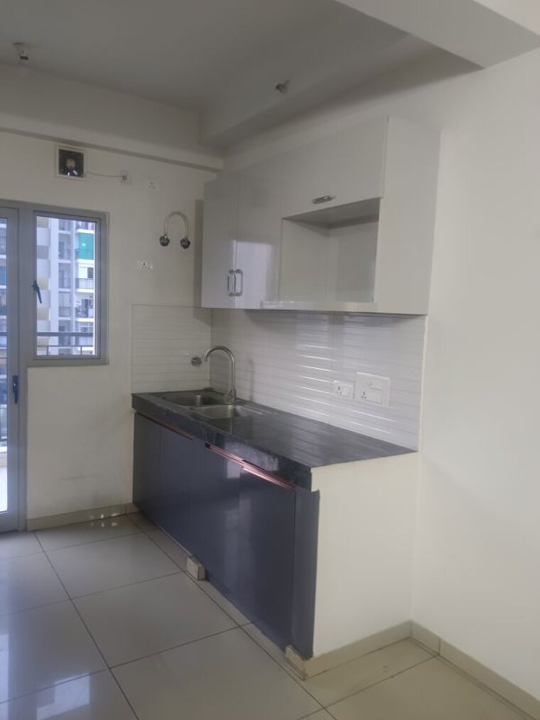 Kitchen, gulshan-bellina 3 Bedroom 1330 Sq.Ft. Apartment In Sector 16 Greater Noida Greater Noida 10505986