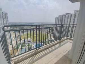 2 BHK Apartment For Sale in Eldeco Live By The Greens, Sector 150