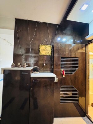 Furnished Amenities in 2 BHK Apartment at Vinay Nagar – for Sale