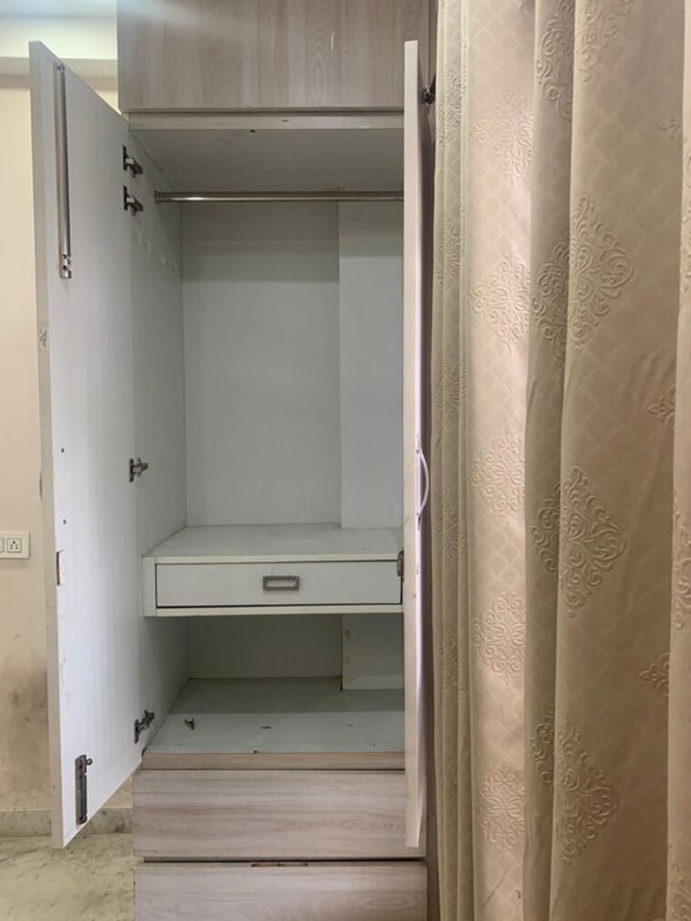 Bathroom, aerocity 3 Bedroom 250 Sq.Ft. Builder Floor In Aerocity Mohali 10506023