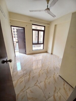 2 BHK Apartment For Rent in Apex Our Homes, Sector 37c