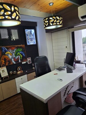  Office Space For Sale in Makarba