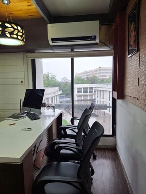 Team Area in  Office Space at Makarba – for Sale