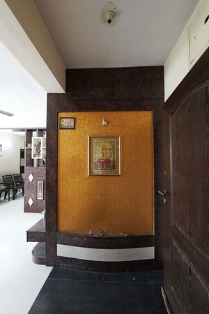 Furnished Amenities in 3 BHK Penthouse at Gota – for Sale