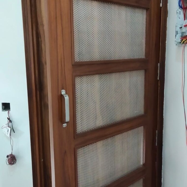 Room, sector 14 2 Bedroom 204 Sq.Yd. Builder Floor In Sector 14 Sonipat 10506064