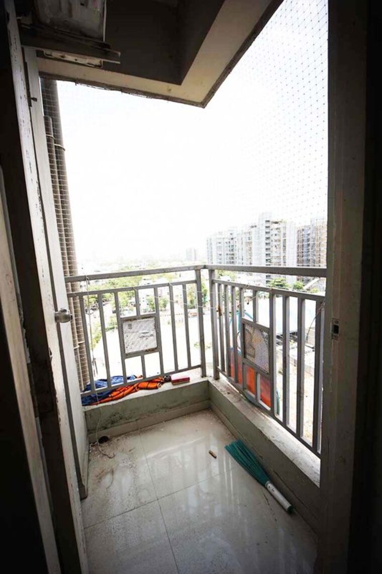 Balcony, ghatlodia 2 Bedroom 117 Sq.Yd. Apartment In Ghatlodia Ahmedabad 10506068