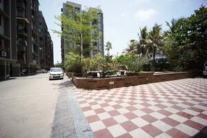 2 BHK Apartment – Exterior View View at Ghatlodia - for Sale