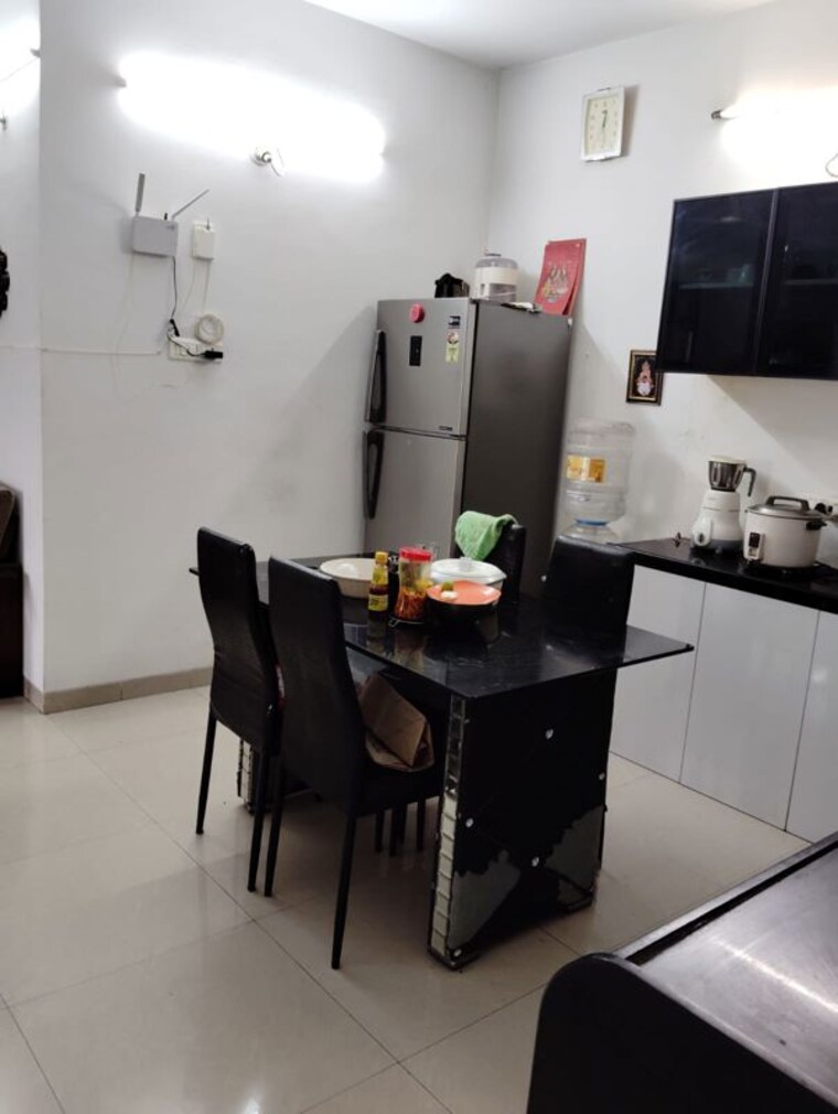 Team Area, kusum-kunj 3 Bedroom 1400 Sq.Ft. Apartment In Prabhat Road Pune 10506034