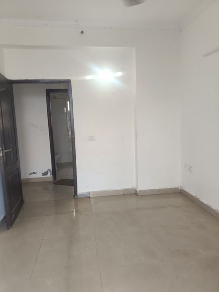 Room, amrapali-silicon-city 2.5 Bedroom 1108 Sq.Ft. Apartment In Sector 76 Noida 10506069