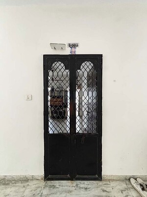 Furnished Amenities in 1 BHK Apartment at Sola – for Sale