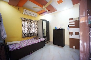 Bedroom in 3 BHK Independent House at Krishna Nagar – for Sale
