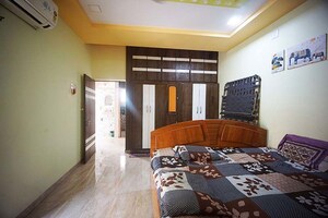 Bedroom in 3 BHK Independent House at Krishna Nagar – for Sale