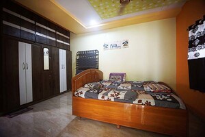 Bedroom in 3 BHK Independent House at Krishna Nagar – for Sale