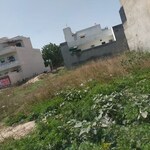 150 Sq.Yd. Plot in Sector 8