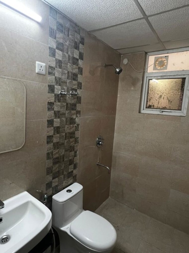 Bathroom, signature-global-park-4-and-5 3 Bedroom 1120 Sq.Ft. Apartment In Sohna Sector 36 Gurgaon 10506120