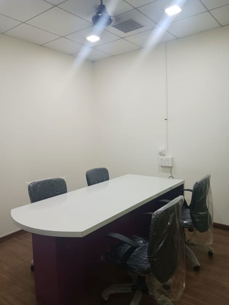 Team Area, neptune-eastern-business-district Commercial Office Space 600 Sq.Ft. In Bhandup West Mumbai 10506154