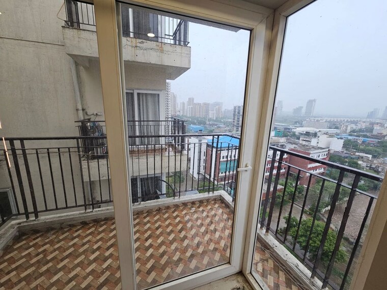 Balcony, sector 62 2 Bedroom 1200 Sq.Ft. Builder Floor In Sector 62 Gurgaon 10506159