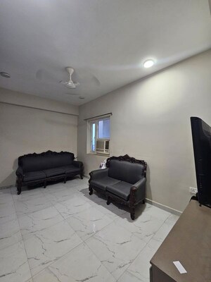 Living Room in 2 BHK Builder Floor at Sector 62 – for Rent