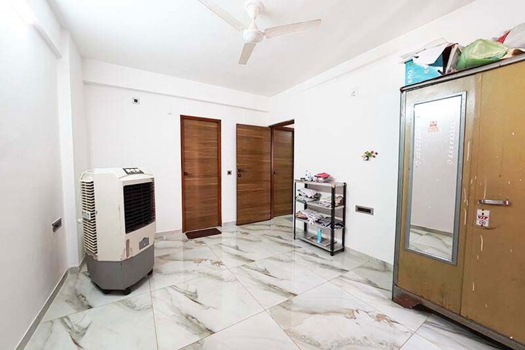  Parking, sargasan 2 Bedroom 170 Sq.Yd. Apartment In Sargasan Gandhinagar 10506149