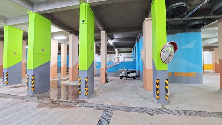  Parking, sargasan 2 Bedroom 170 Sq.Yd. Apartment In Sargasan Gandhinagar 10506149