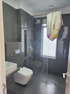 Bathroom in 2 BHK Apartment at Soham Crystal Spires, Thane West – for Sale