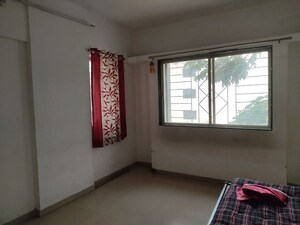 Room in 2 BHK Apartment at Amit Height Sadashiv Peth, Sadashiv Peth – for Rent