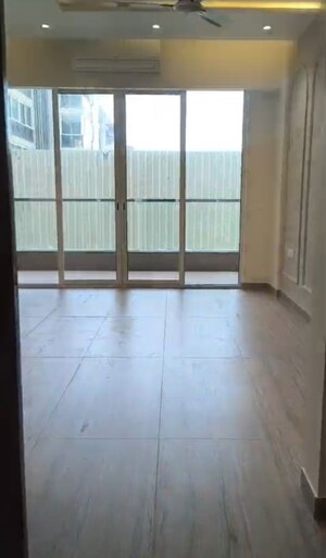 Room in 4 BHK Apartment at Adani Samsara Vilasa, Sector 63 – for Rent
