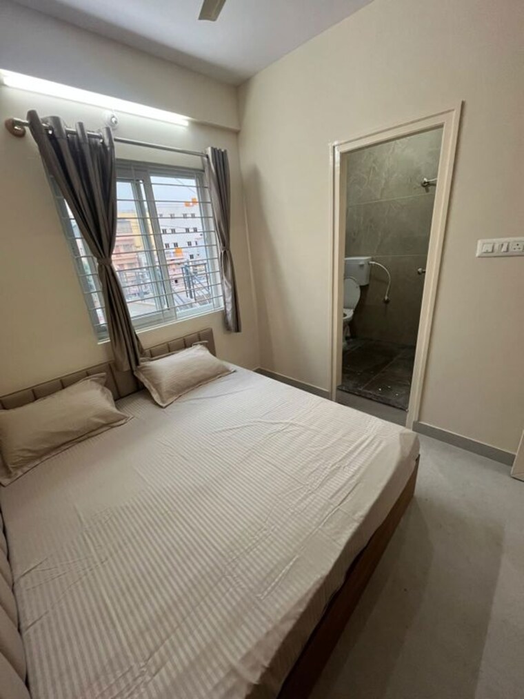 Balcony, bilekahalli 6+ Bedroom 1500 Sq.Ft. Independent House In Bilekahalli Bangalore 10506150