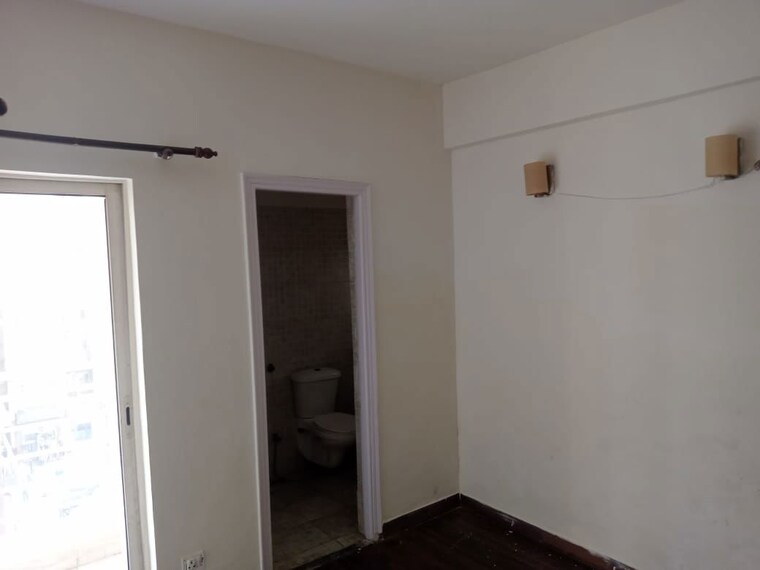 Room, paras-tierea 2 Bedroom 925 Sq.Ft. Apartment In Sector 137 Noida 10506170